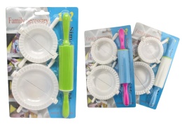 Foremki do pierogów plastikowe z wałkiem kpl. 3 szt na blistrze 24x15 cm mix kolor