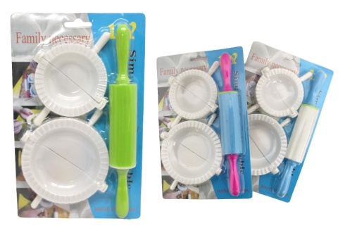 Foremki do pierogów plastikowe z wałkiem kpl. 3 szt na blistrze 24x15 cm mix kolor